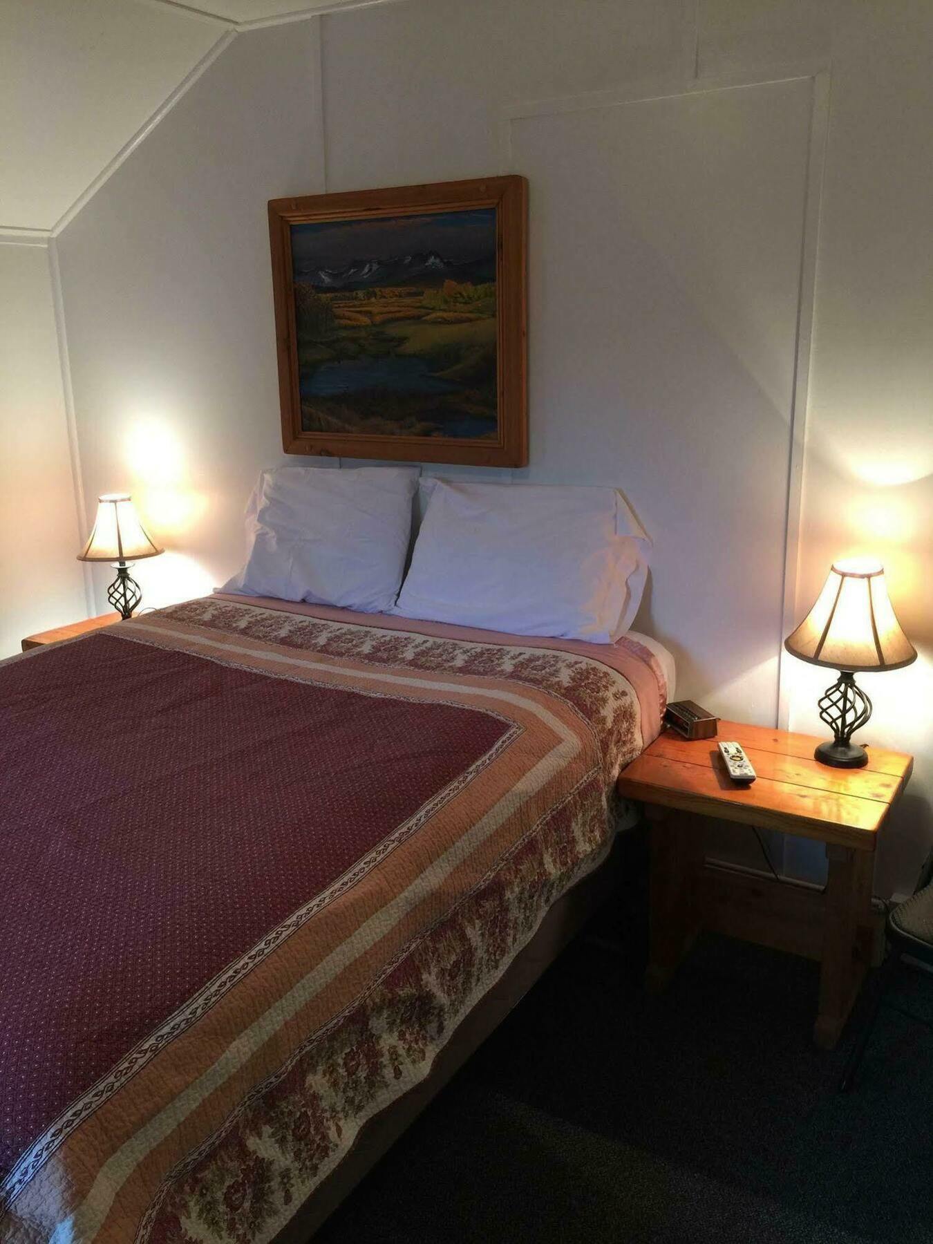 Whistling Swan Motel East Glacier Park Village Esterno foto